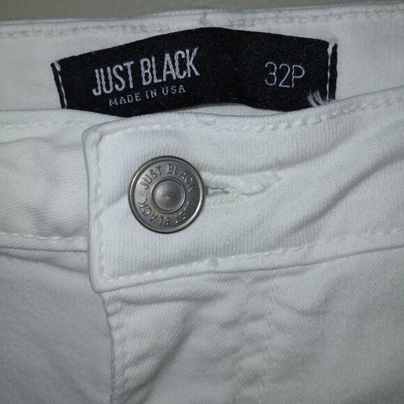 JUST BLACK BRAND DISTRESSED WHITE DENIM JEANS,  SIZE 32 PETITE - Picture 3 of 7